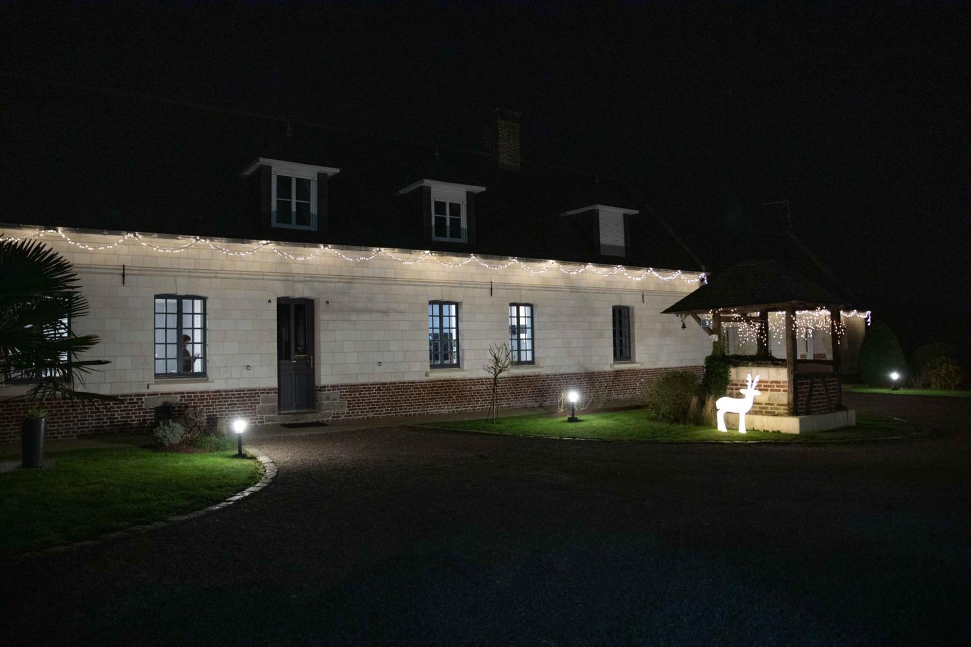 Domaine Des Demoiselles - Gite Et Spa Hauteville  ภายนอก รูปภาพ